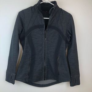 Lululemon define jacket size 6